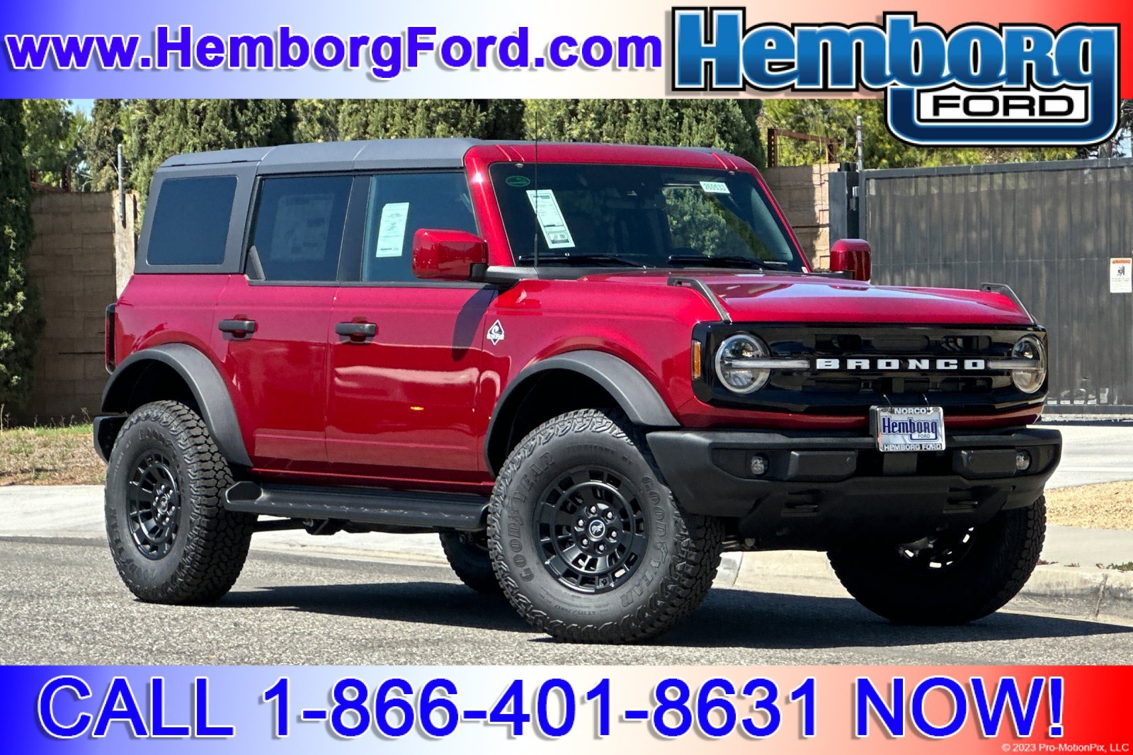 New 2026 Ford Bronco Outer Banks w/ Sasquatch Package