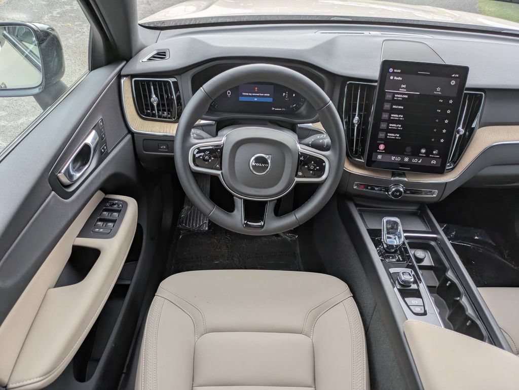 Certified 2026 Volvo XC60 B5 Plus w/ Protection Package Premier AWD/4WD image 17