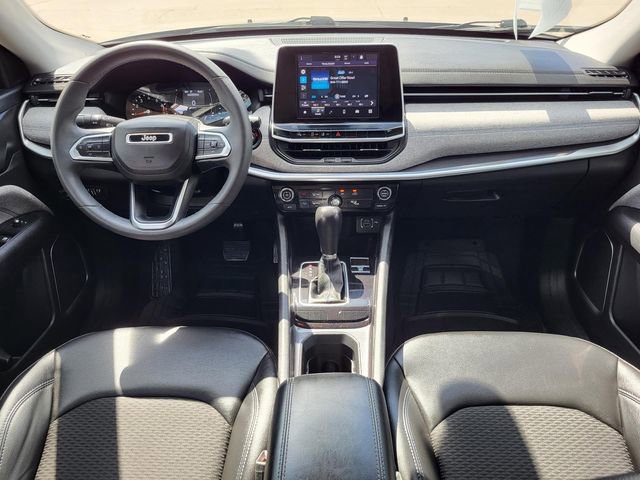 Used 2022 Jeep Compass Latitude image 18