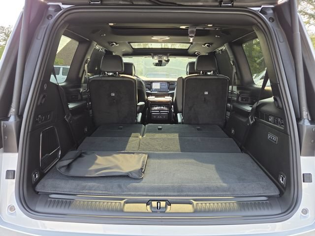 New 2026 Jeep Grand Wagoneer Limited AWD/4WD image 13