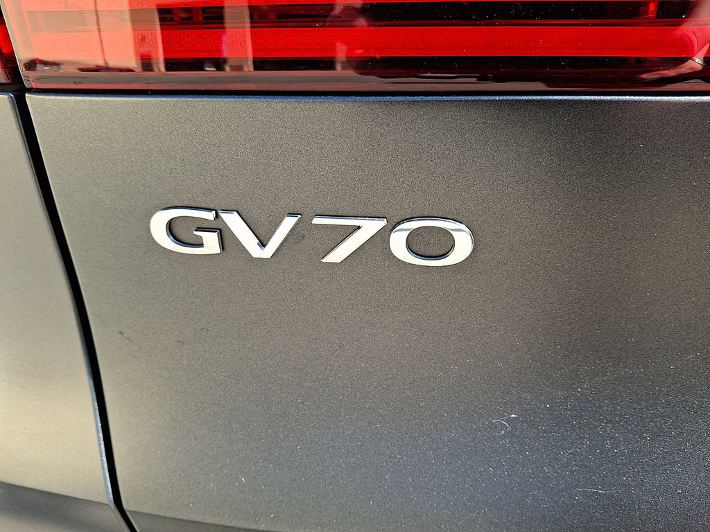 Used 2023 Genesis Electrified GV70 AWD/4WD image 34