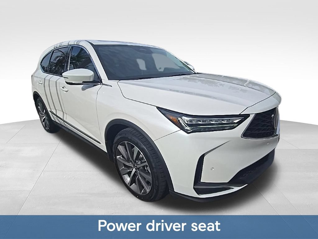 Used 2025 Acura MDX w/ Technology Package FWD image 9