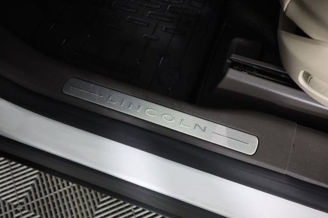 Used 2022 Lincoln Corsair Reserve w/ Equipment Group 201A AWD/4WD image 35