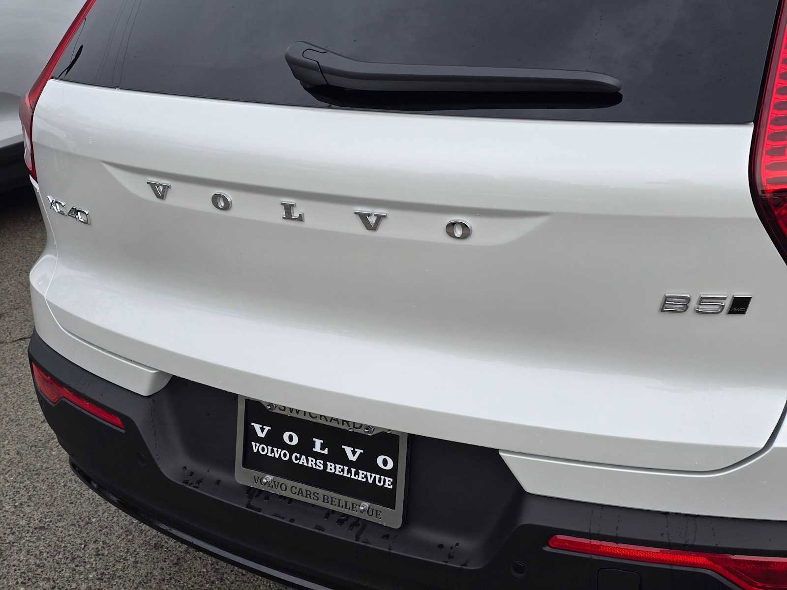 New 2026 Volvo XC40 B5 Plus w/ Protection Package Premier image 14