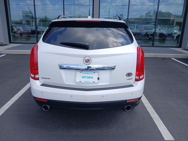 Used 2014 Cadillac SRX Luxury w/ Driver Awareness Package FWD image 9