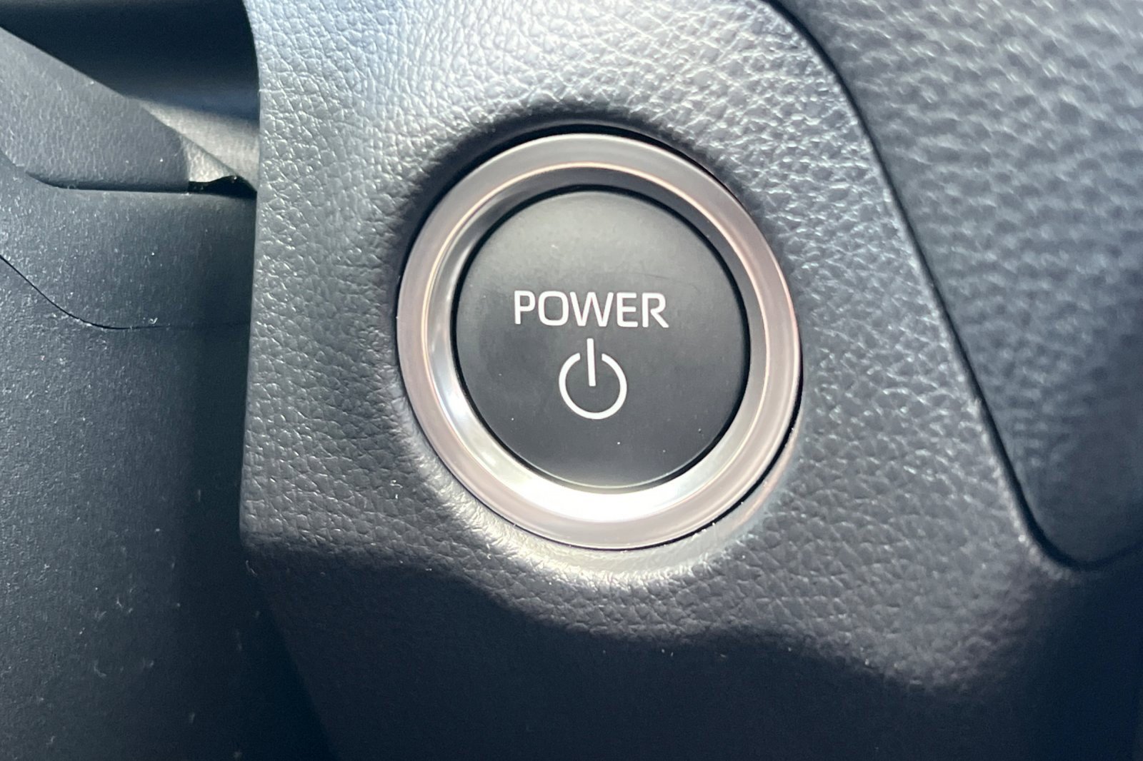 New 2025 Toyota RAV4 SE w/ Weather & Moonroof Package image 19