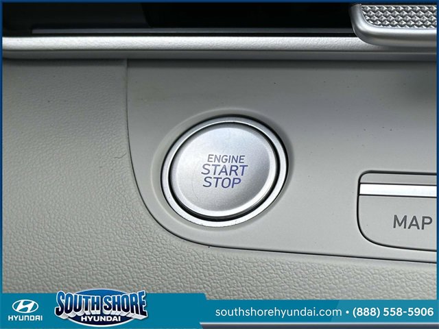 Certified 2023 Hyundai Elantra Limited image 29