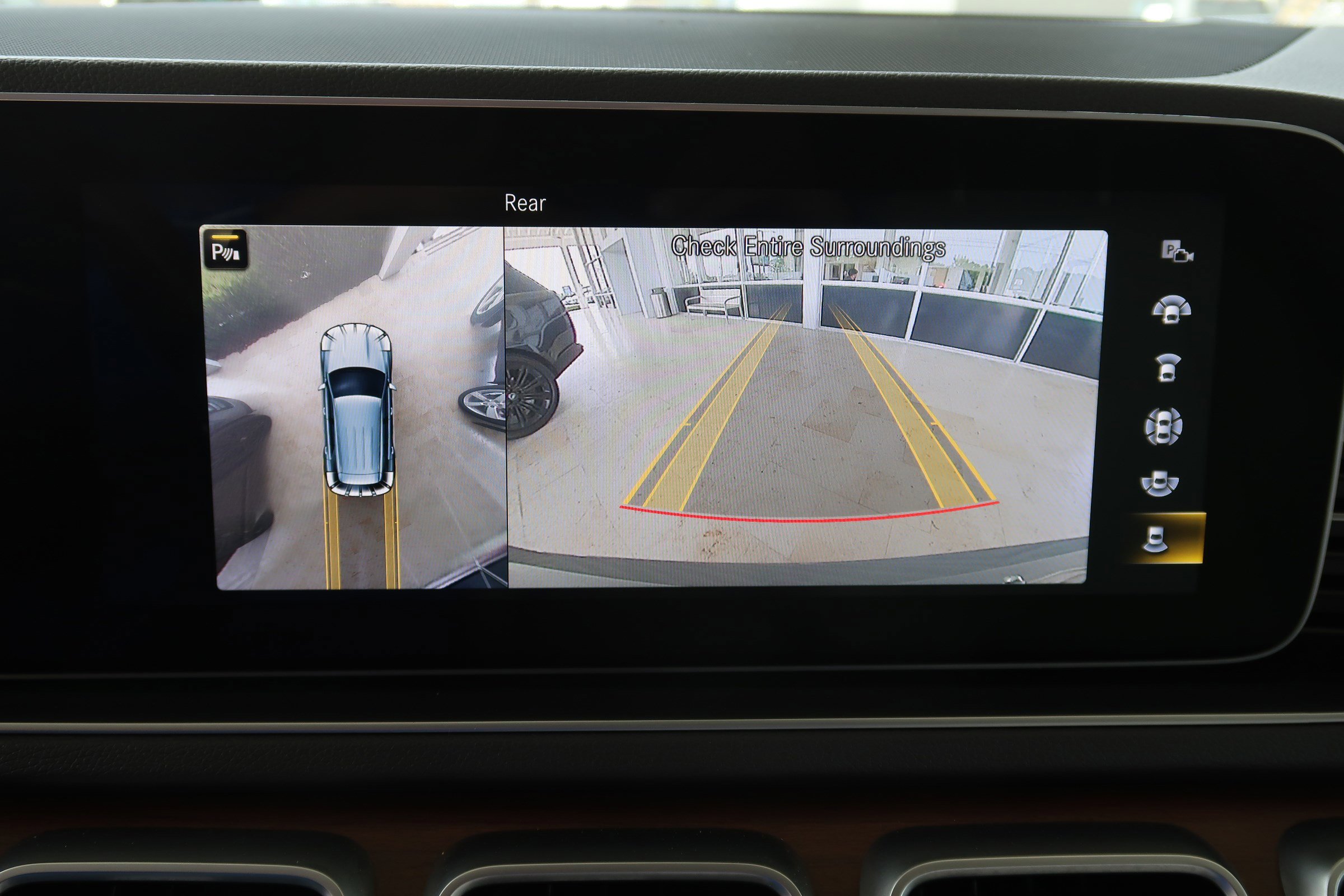 Used 2020 Mercedes-Benz GLE 450 4MATIC image 27