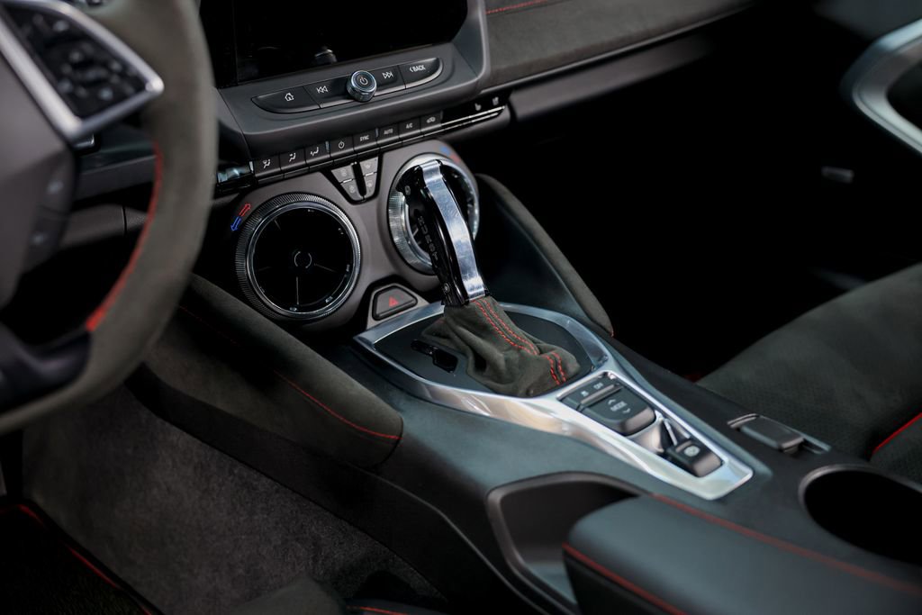 Used 2017 Chevrolet Camaro ZL1 image 25