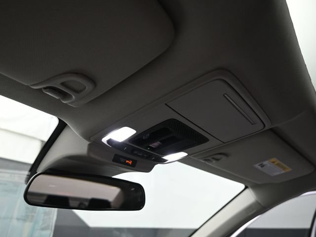New 2025 Honda Accord SE image 9
