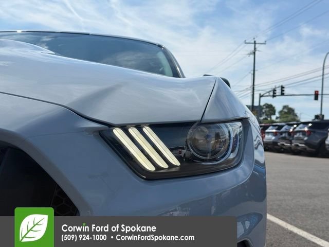 Used 2017 Ford Mustang Shelby GT350 w/ Electronics Package RWD image 8
