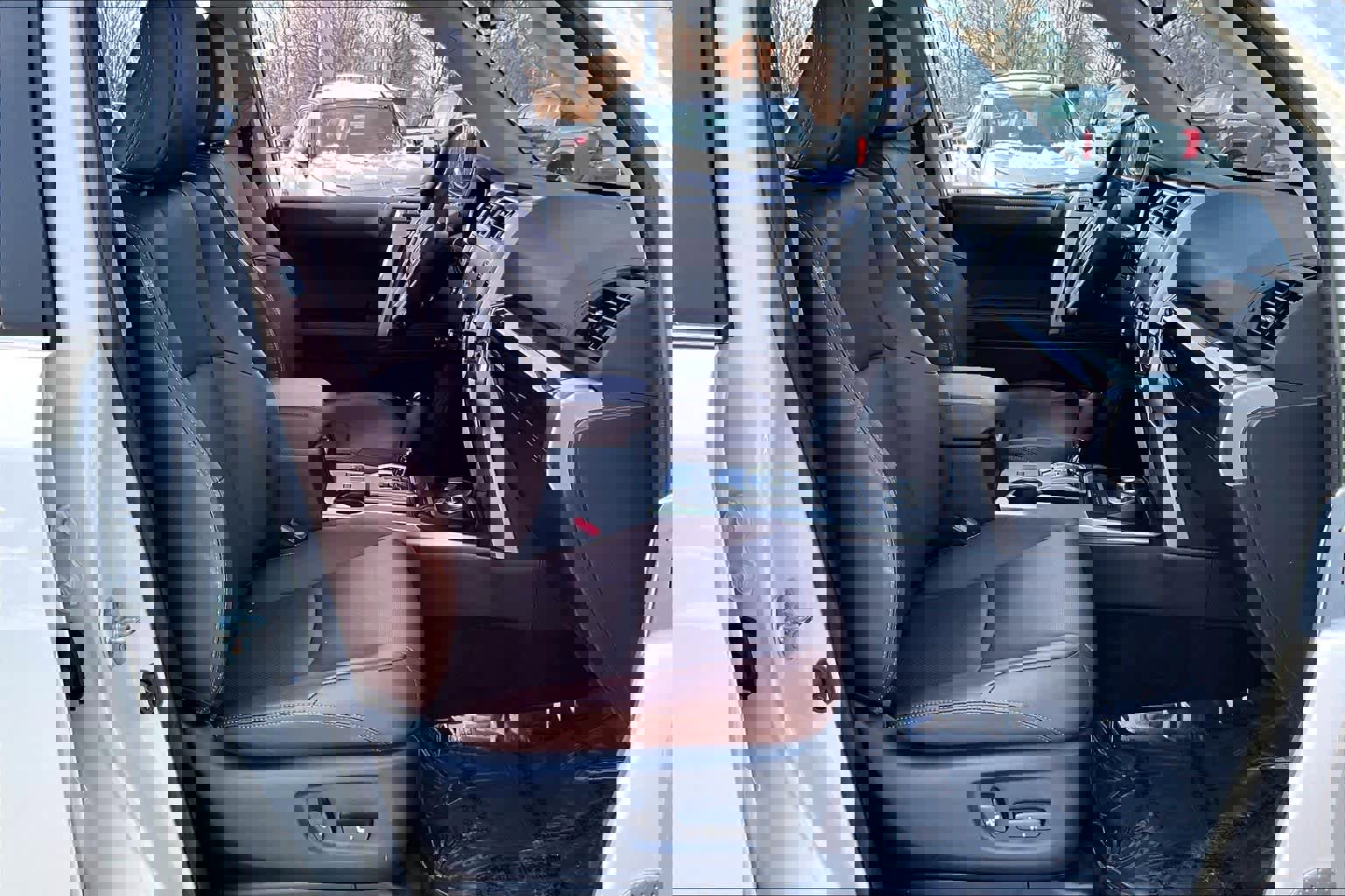 Used 2023 Toyota 4Runner Limited image 9