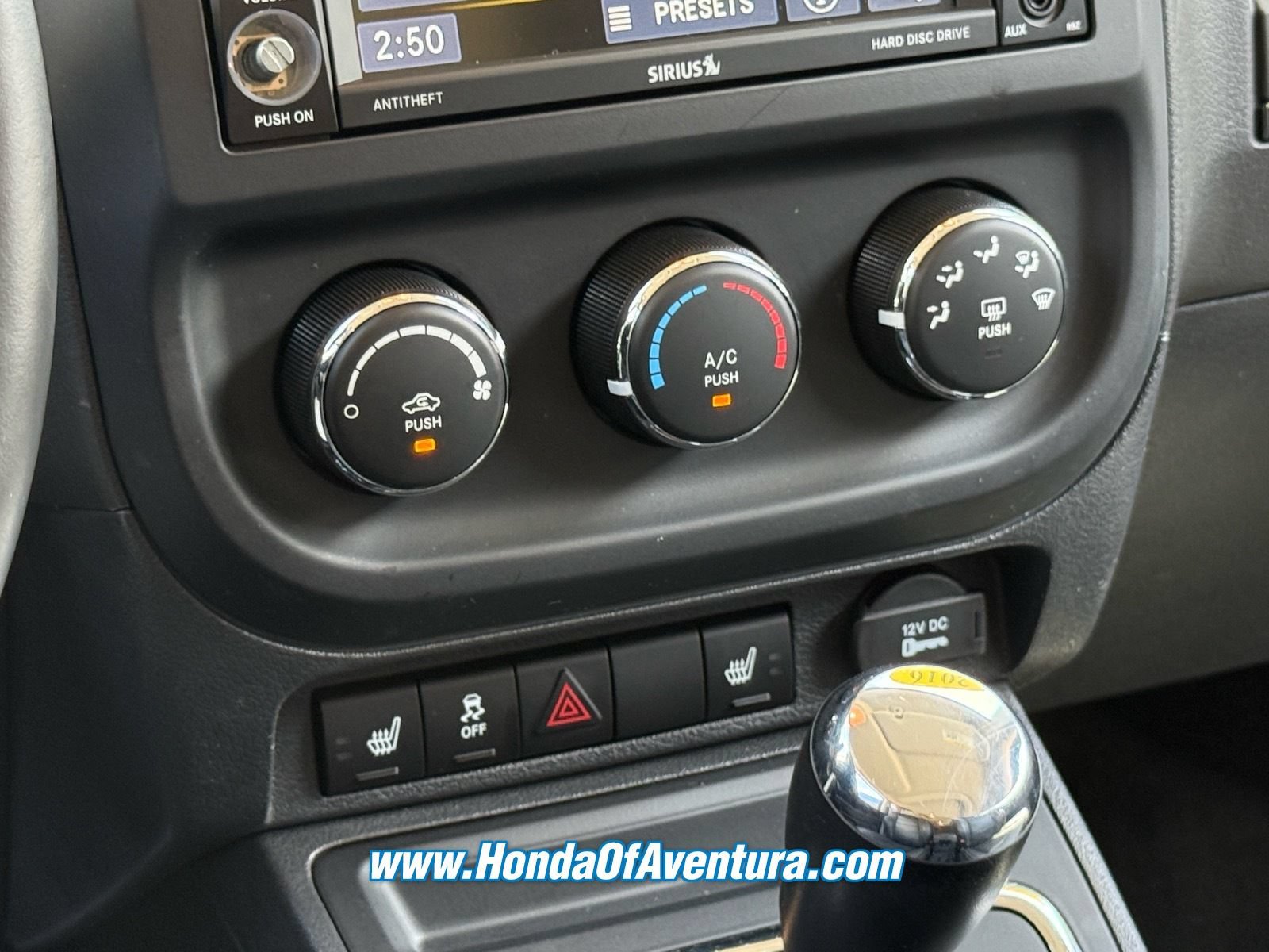 Used 2016 Jeep Patriot High Altitude FWD image 19