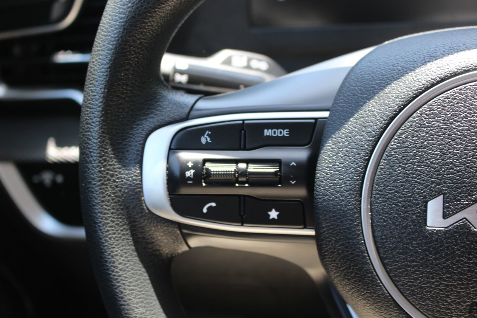 Certified 2023 Kia Sportage LX image 19