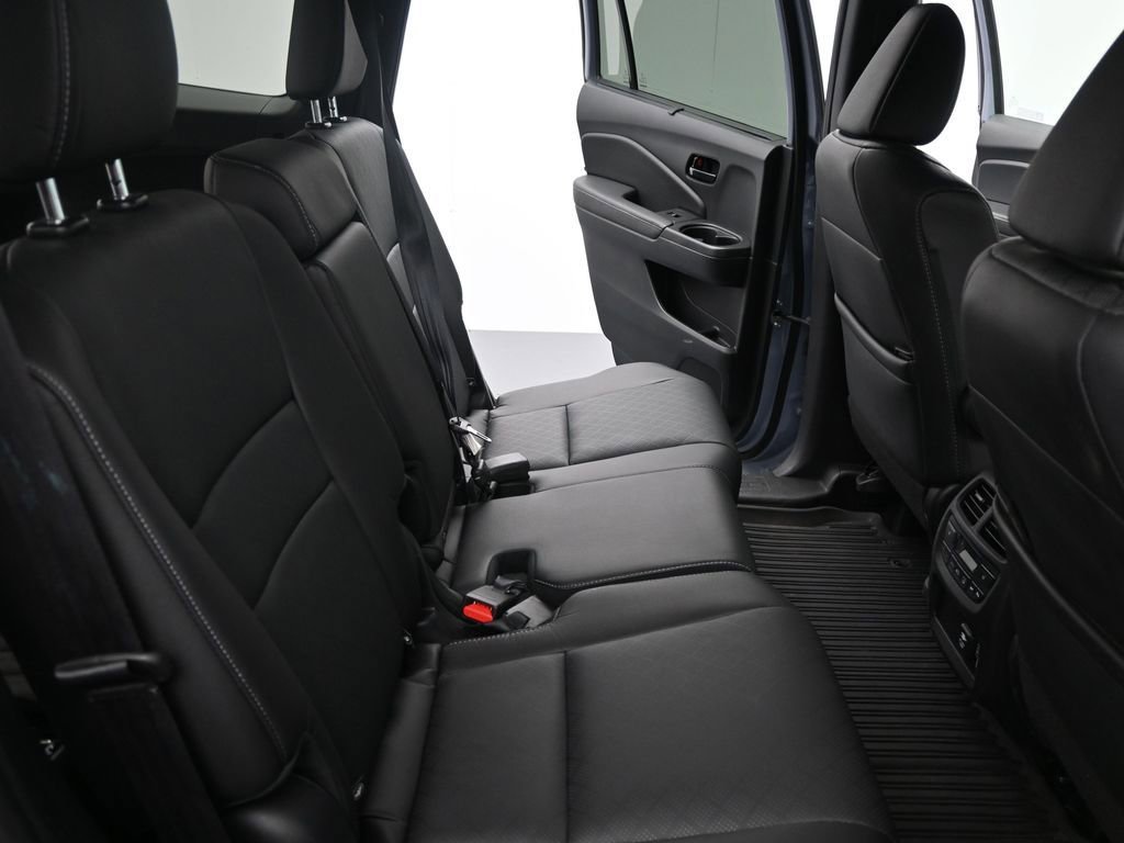 Used 2022 Honda Passport Elite image 13