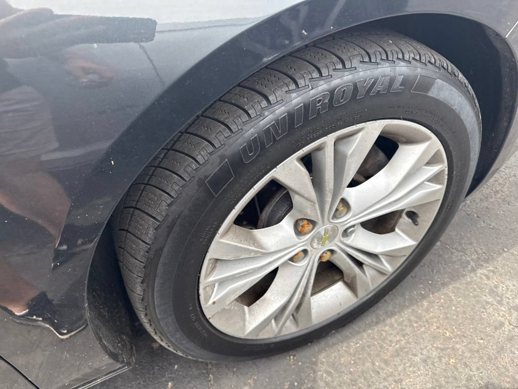 Used 2015 Chevrolet Impala LT w/ Convenience Package FWD image 28
