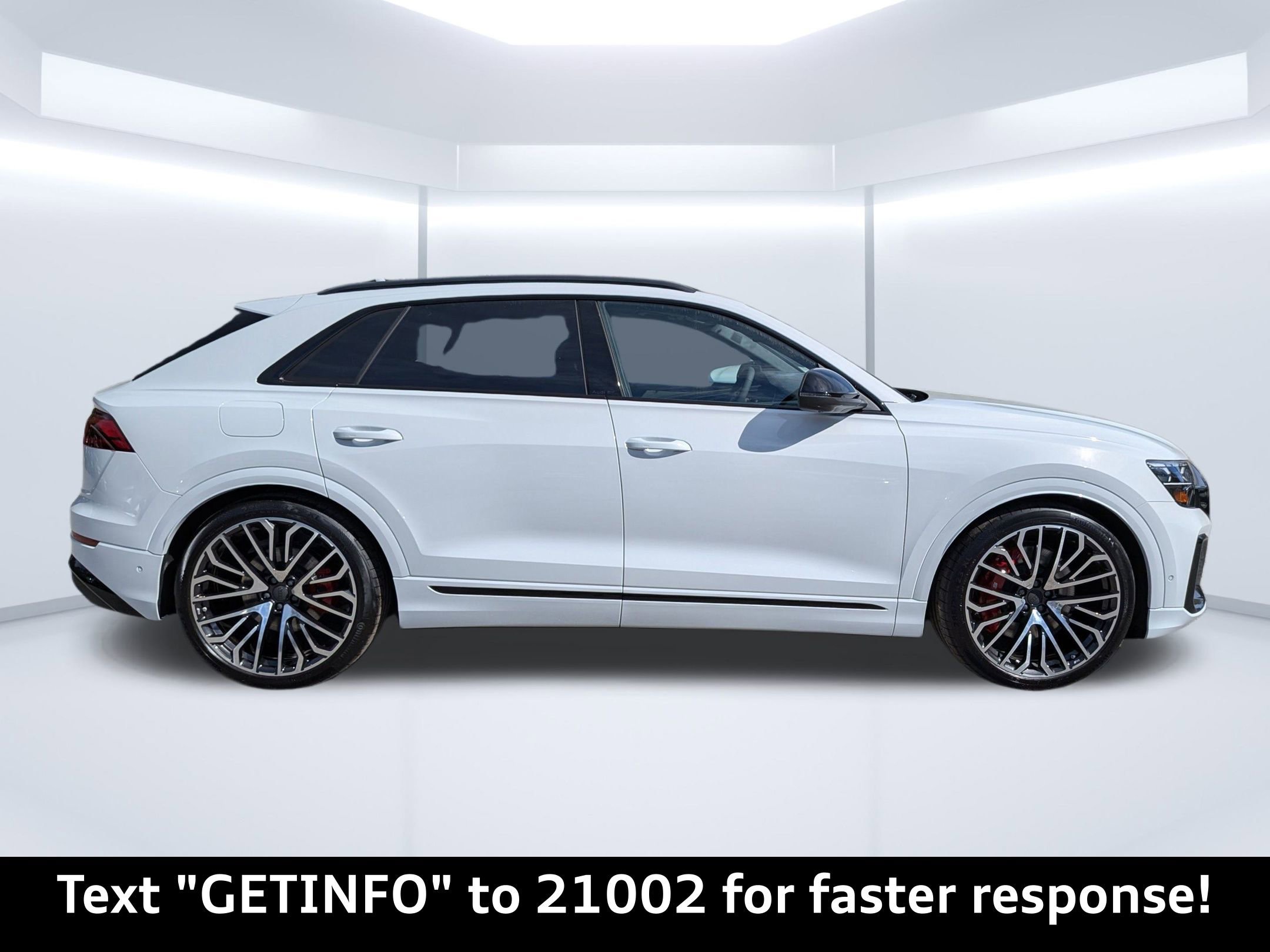 New 2026 Audi SQ8 Prestige AWD/4WD image 2