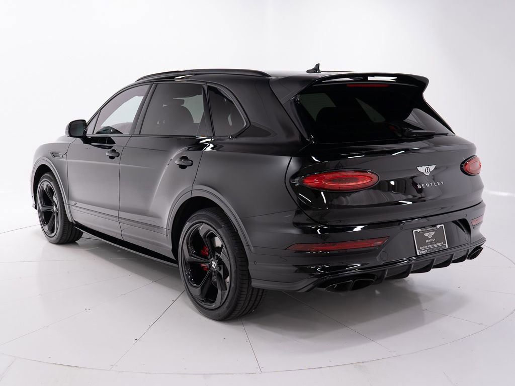Used 2022 Bentley Bentayga AWD/4WD image 3