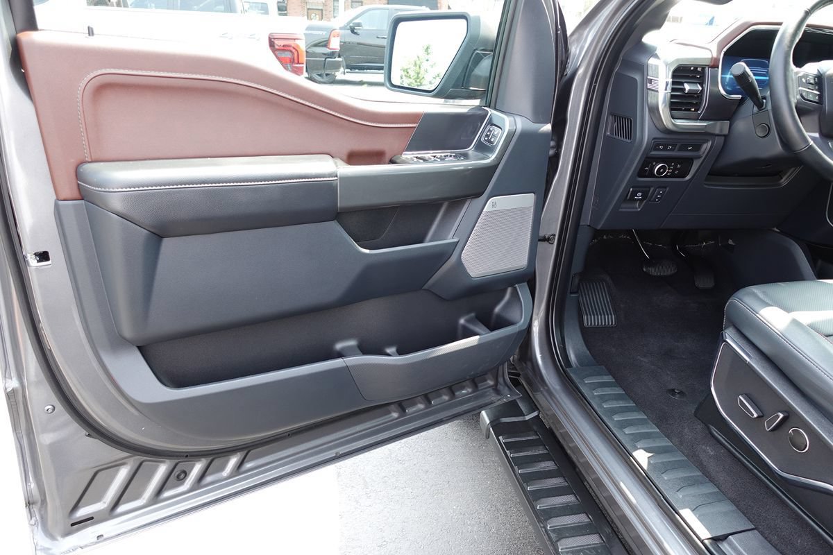 Used 2023 Ford F150 Lariat w/ Equipment Group 502A High AWD/4WD image 17