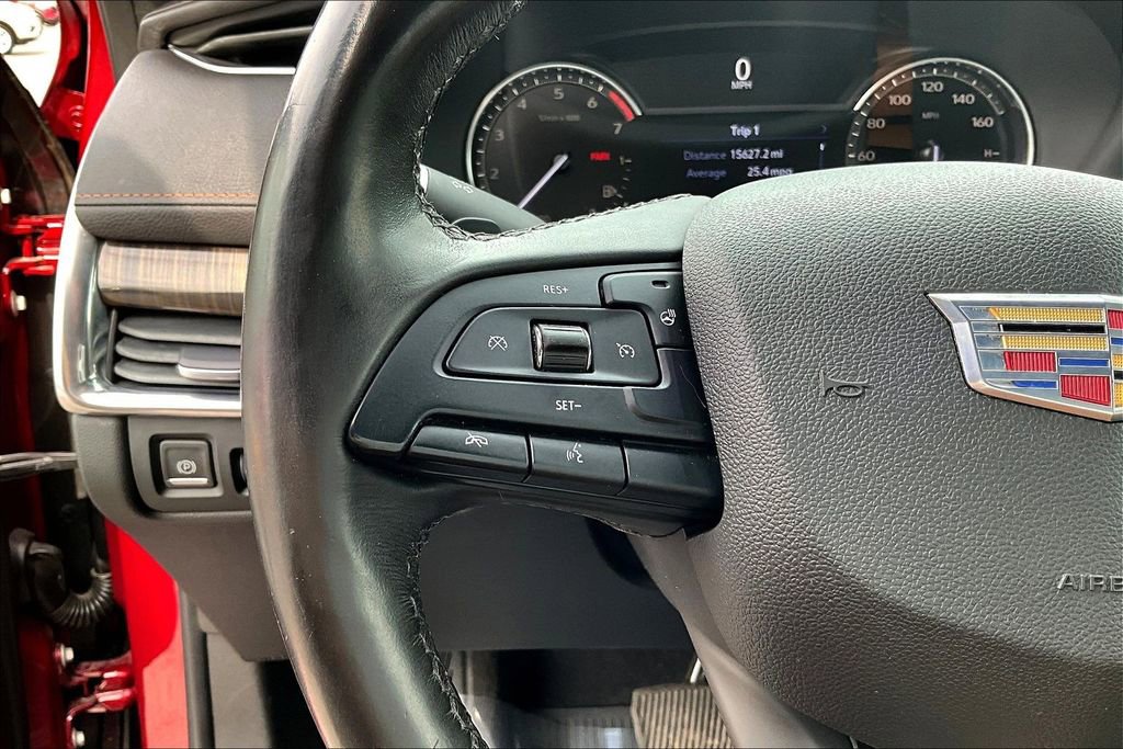 Used 2019 Cadillac XT4 Premium Luxury image 13