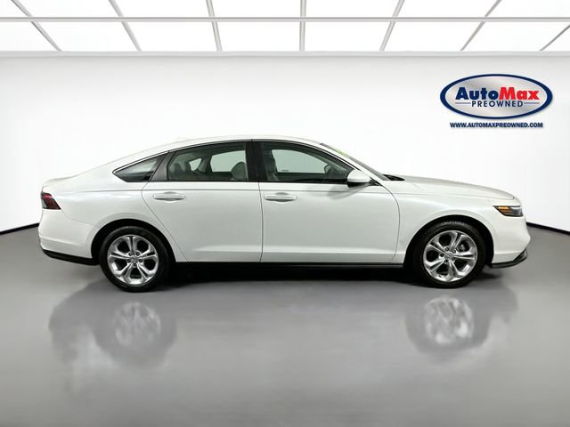 Used 2024 Honda Accord LX image 9