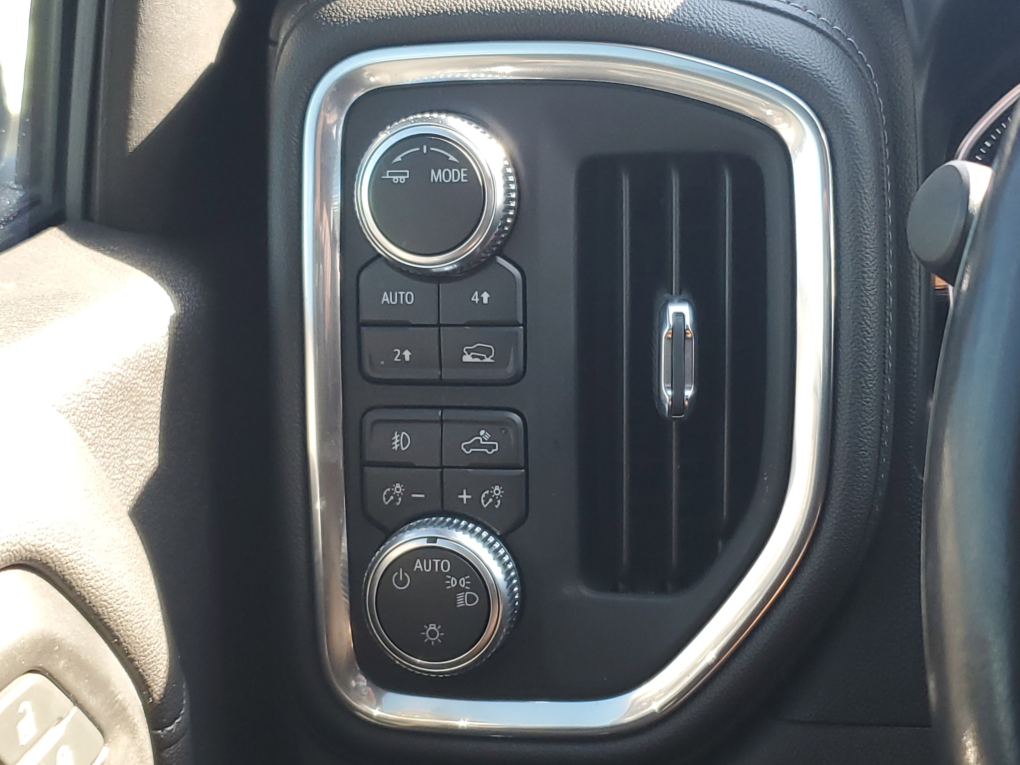 Used 2021 GMC Sierra 1500 Elevation image 21