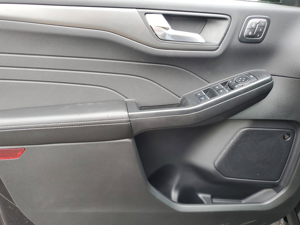 New 2025 Ford Escape Active w/ Active Premium Tech Pack image 23
