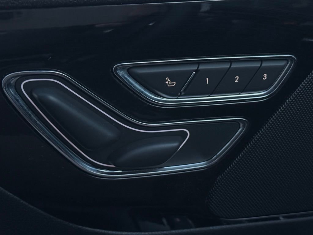 Used 2023 Lincoln Aviator AWD w/ Premium Package image 24