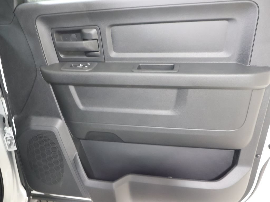 New 2026 RAM 5500 Tradesman AWD/4WD image 16