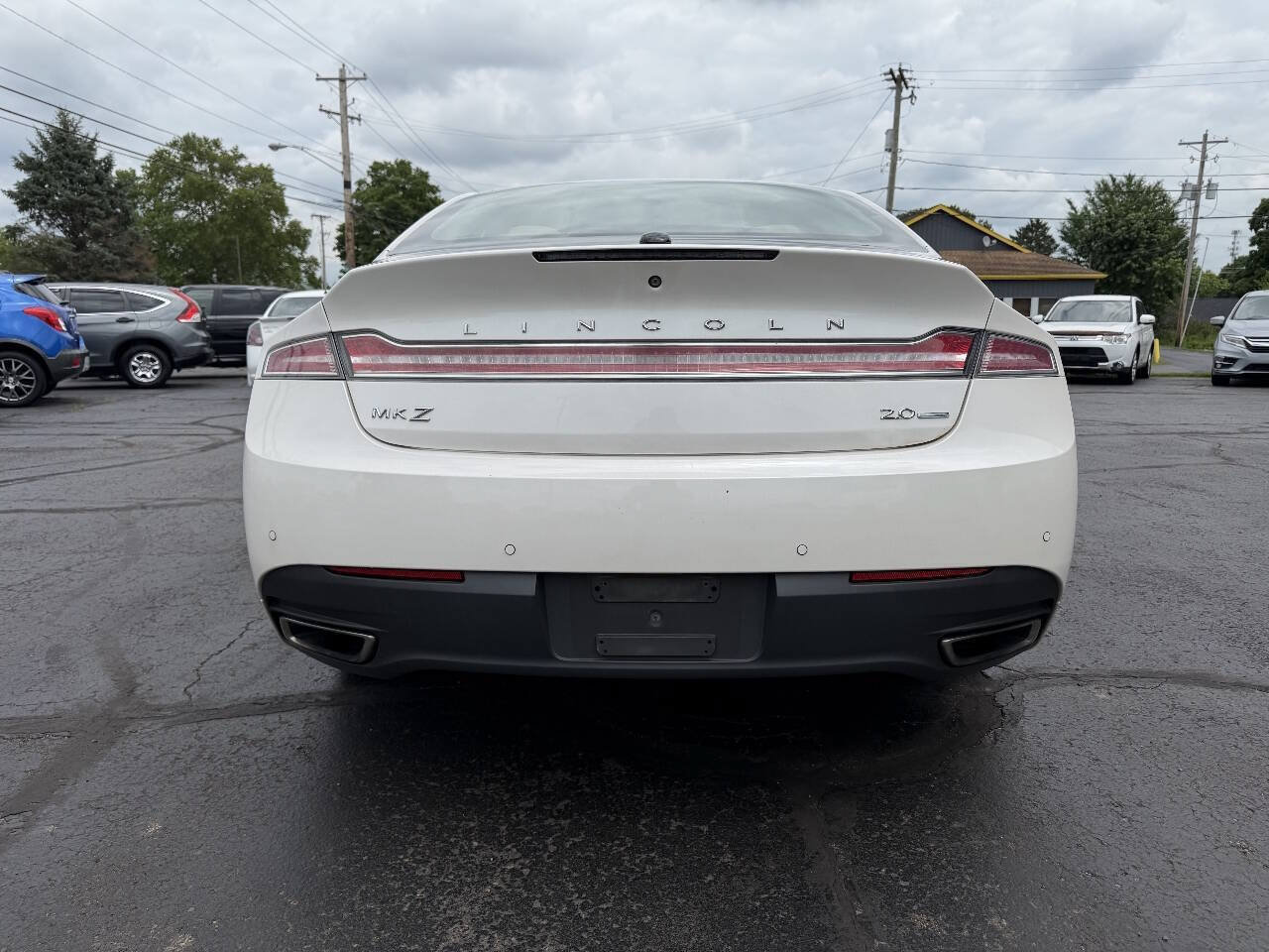 Used 2015 Lincoln MKZ w/ Equipment Group 102A Reserve FWD image 9
