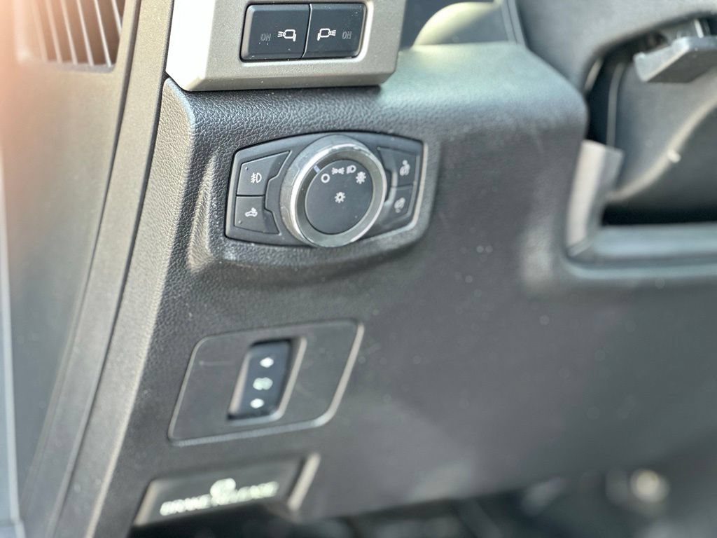 Certified 2017 Ford F250 Lariat w/ Lariat Value Package RWD image 19