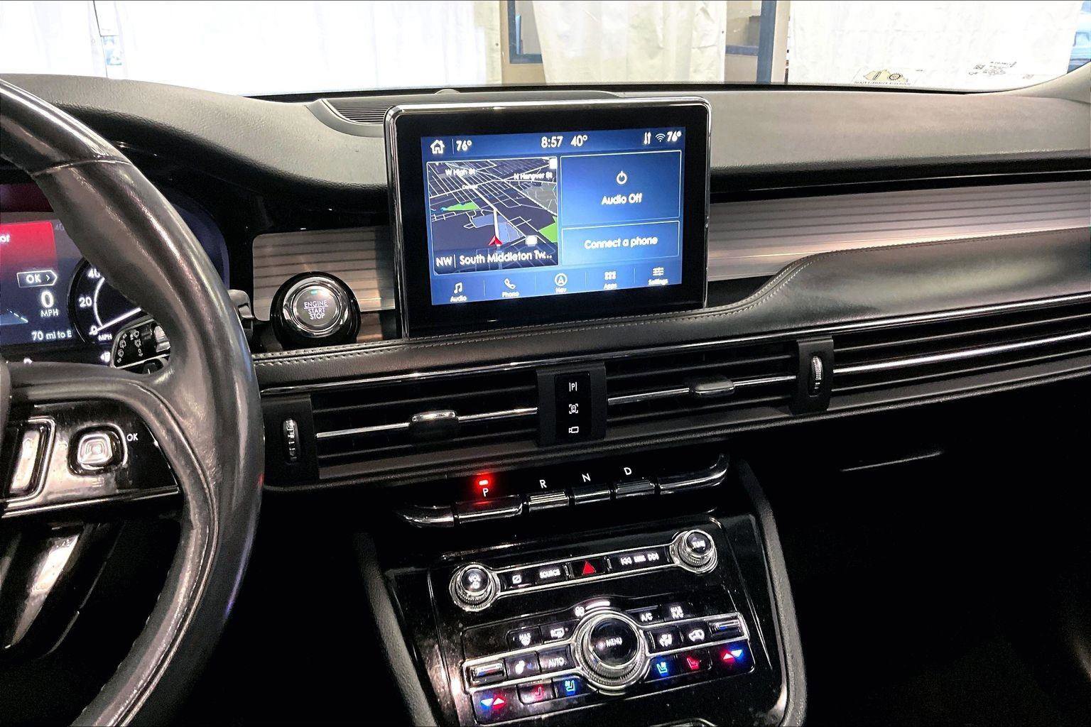 Used 2021 Lincoln Corsair AWD w/ Premium Package image 6