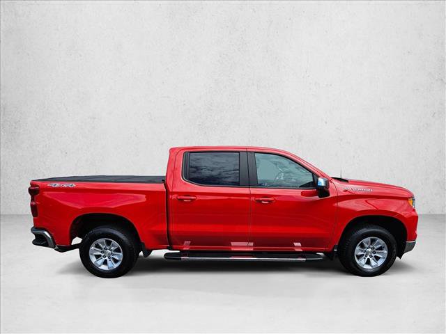 Used 2023 Chevrolet Silverado 1500 LT AWD/4WD image 6