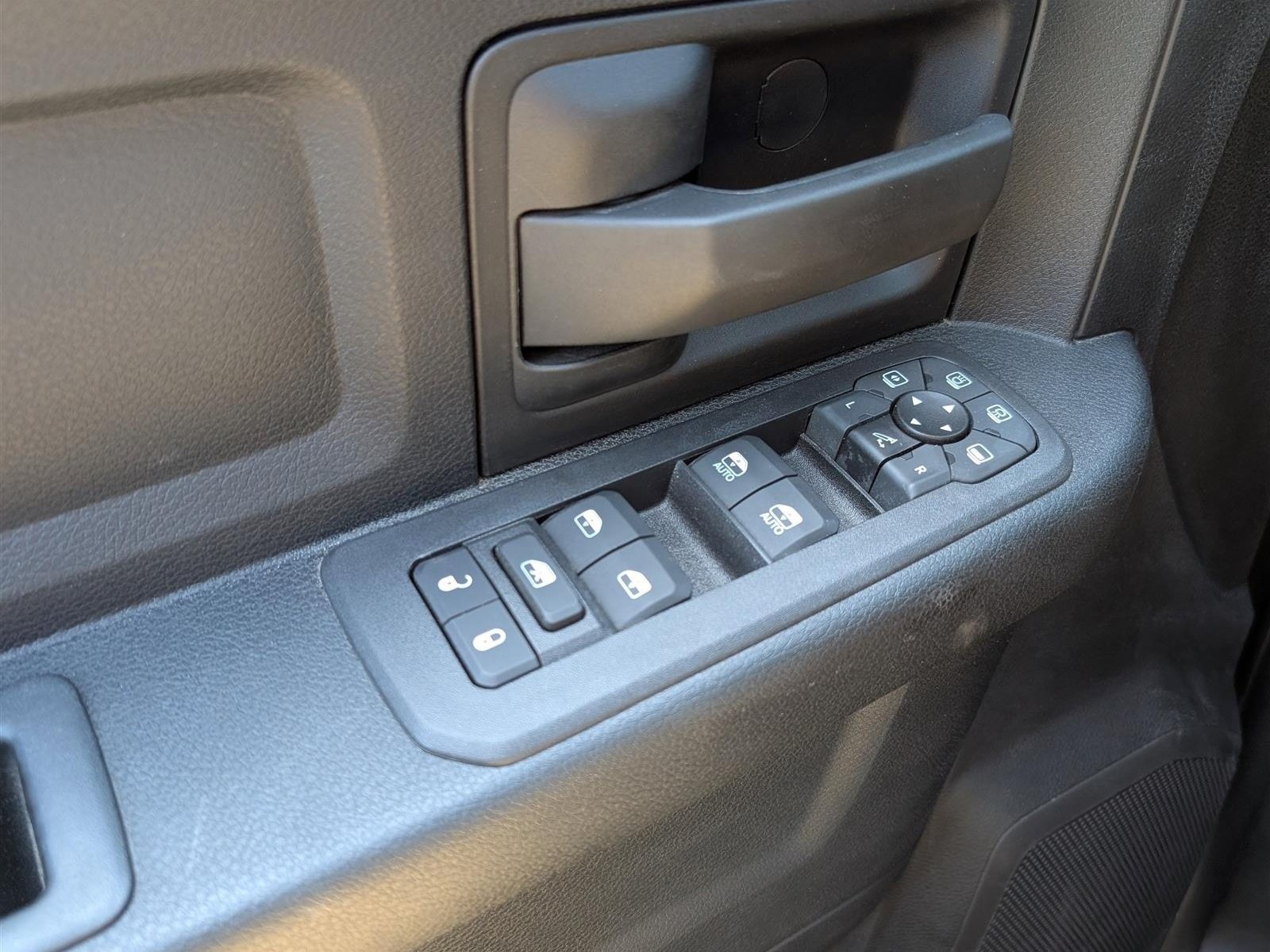 New 2025 RAM 2500 Tradesman AWD/4WD image 16