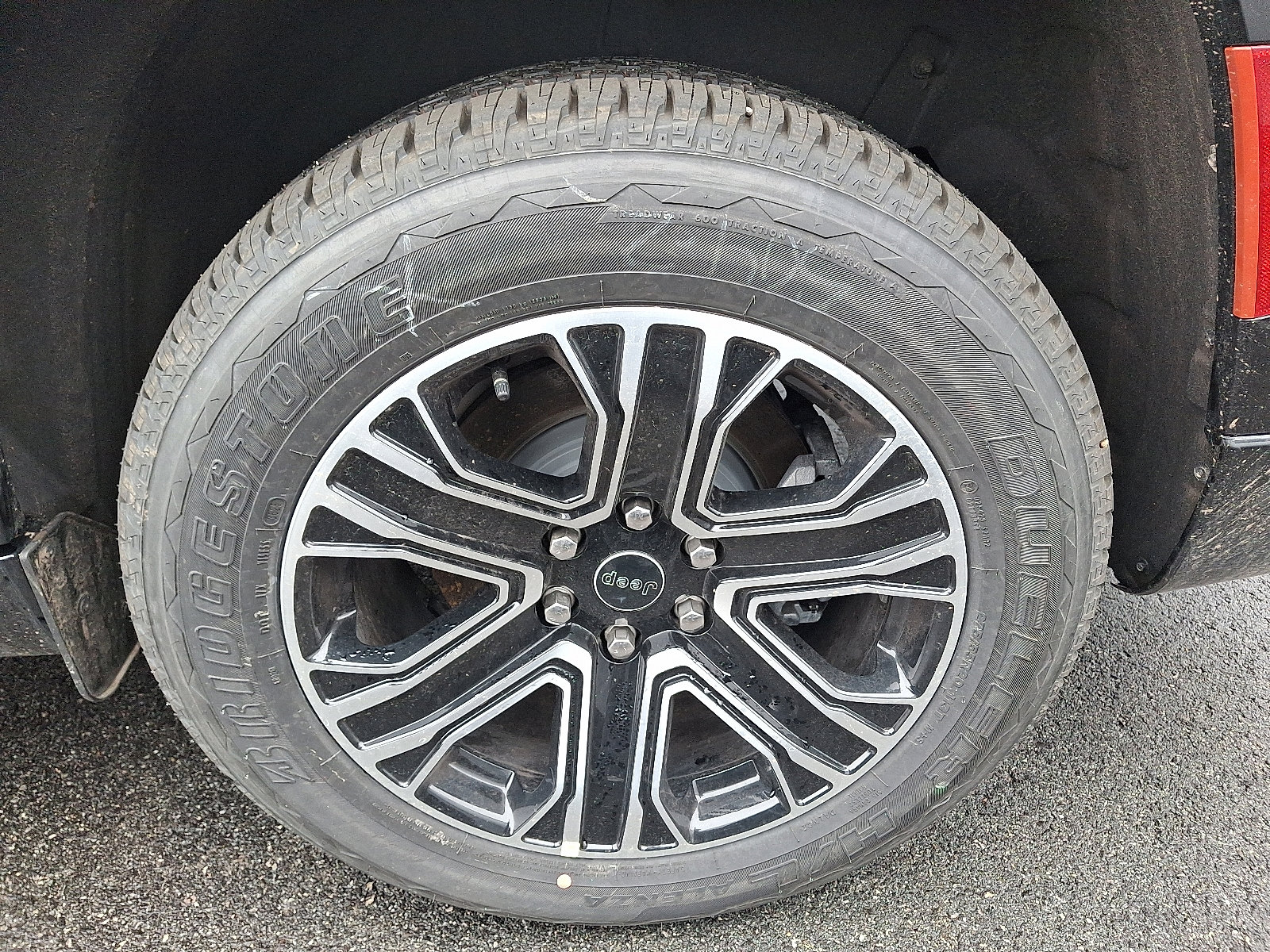 New 2026 Jeep Grand Wagoneer L 4WD image 5