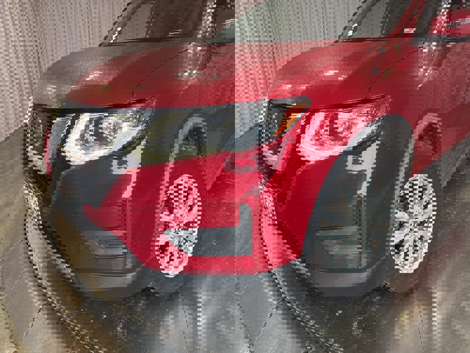 Used 2017 Nissan Rogue SV image 8