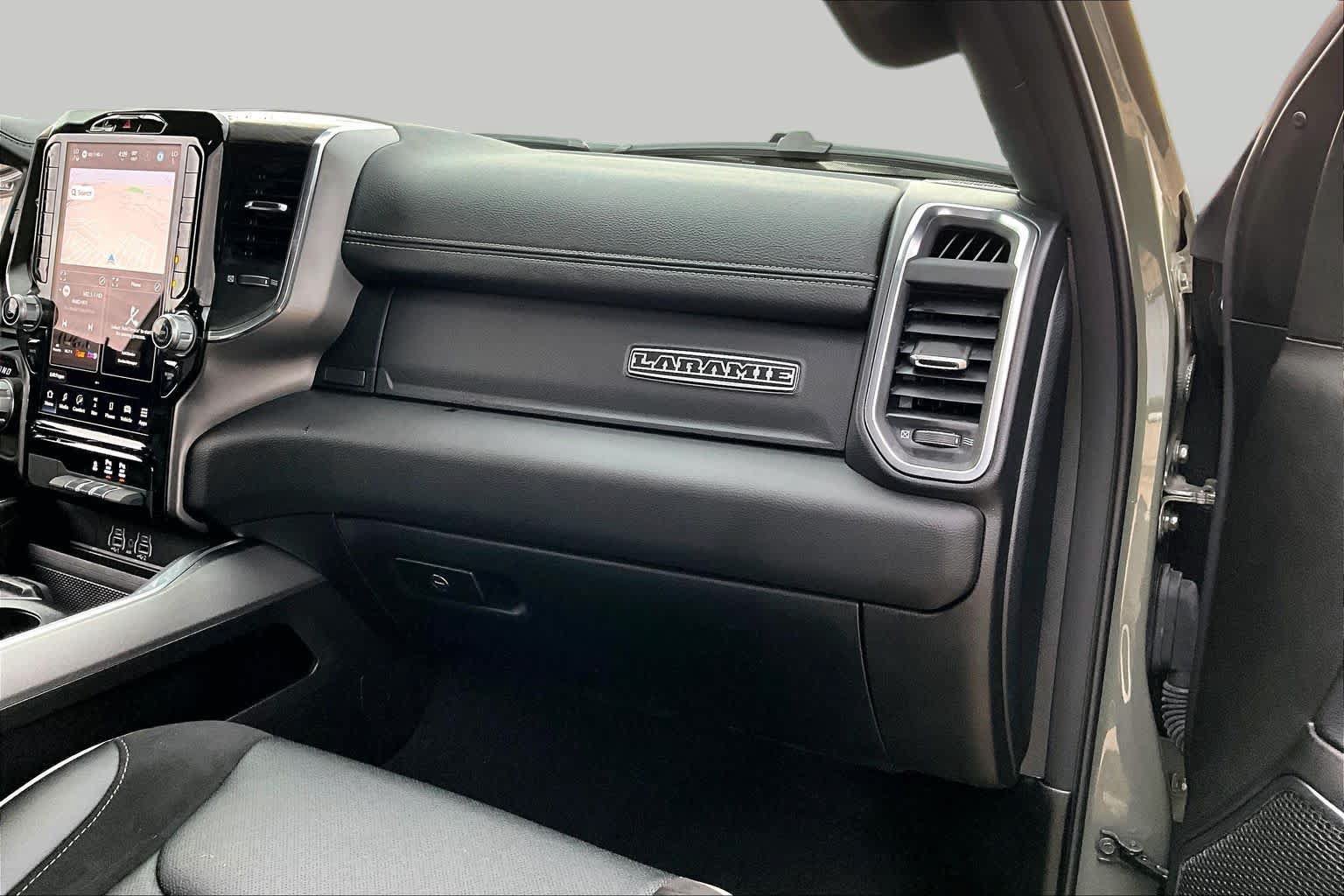 Used 2026 RAM 1500 Laramie AWD/4WD image 19