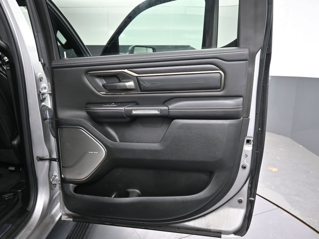Used 2019 RAM 1500 Limited image 20