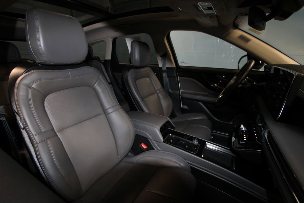 Used 2024 Lincoln Corsair Grand Touring w/ Equipment Group 302A image 27