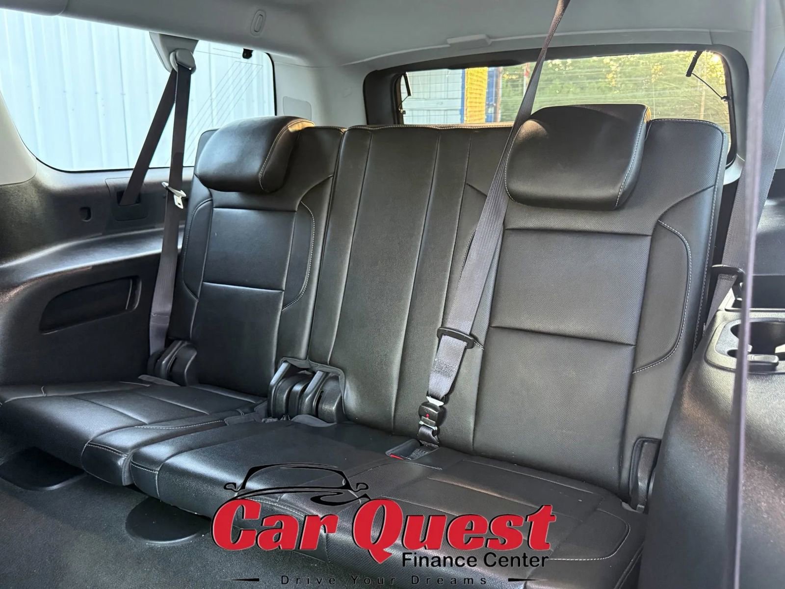 Used 2016 GMC Yukon XL SLT w/ Open Road Package AWD/4WD image 16