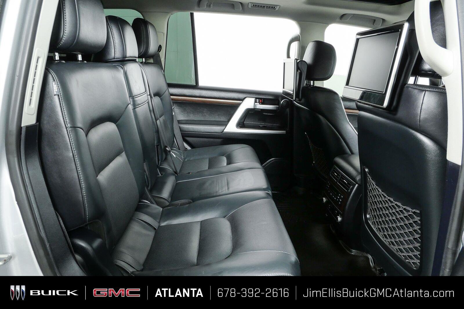 Used 2017 Toyota Land Cruiser AWD/4WD image 23