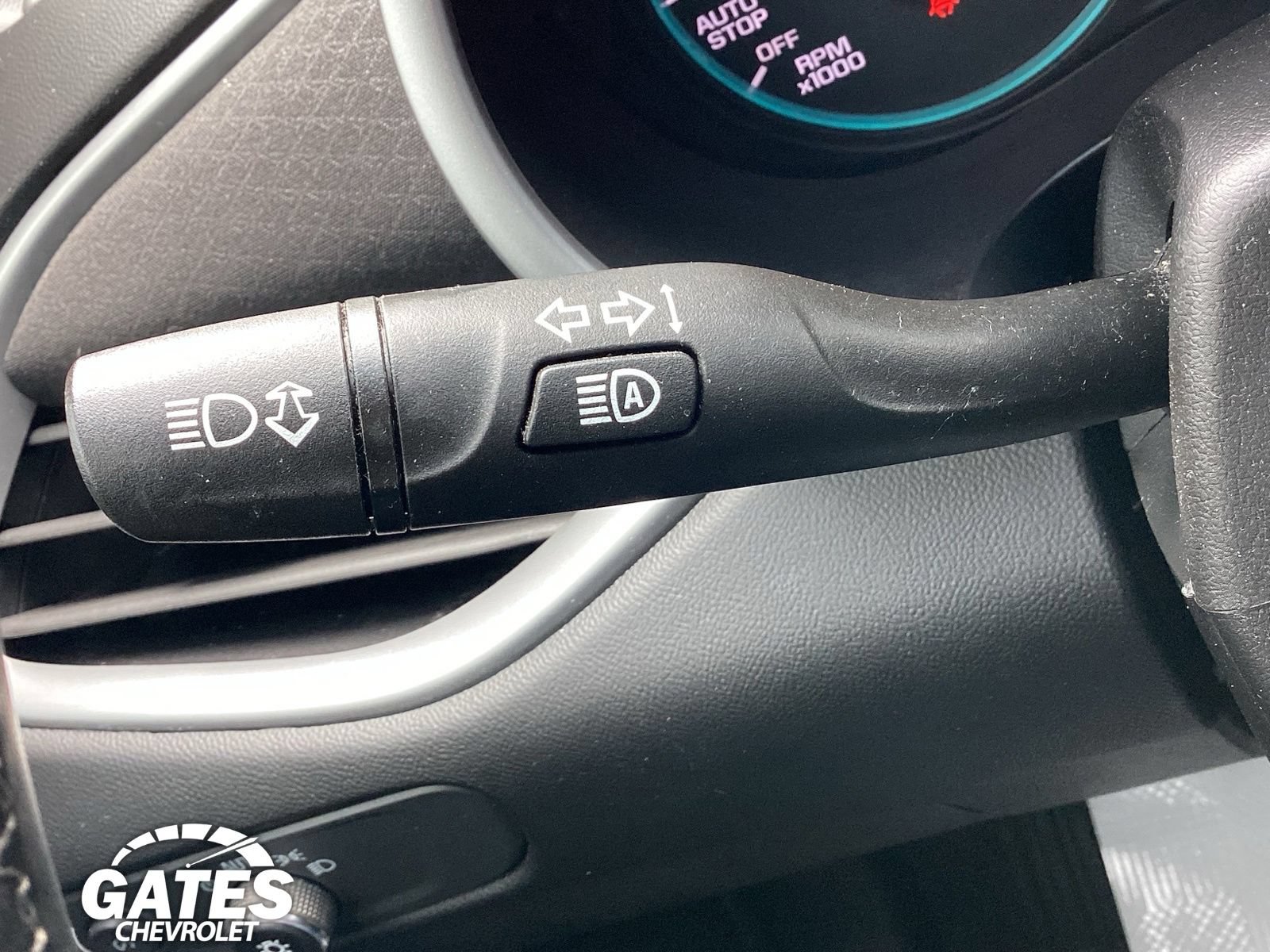 Used 2024 Chevrolet Malibu RS FWD image 21
