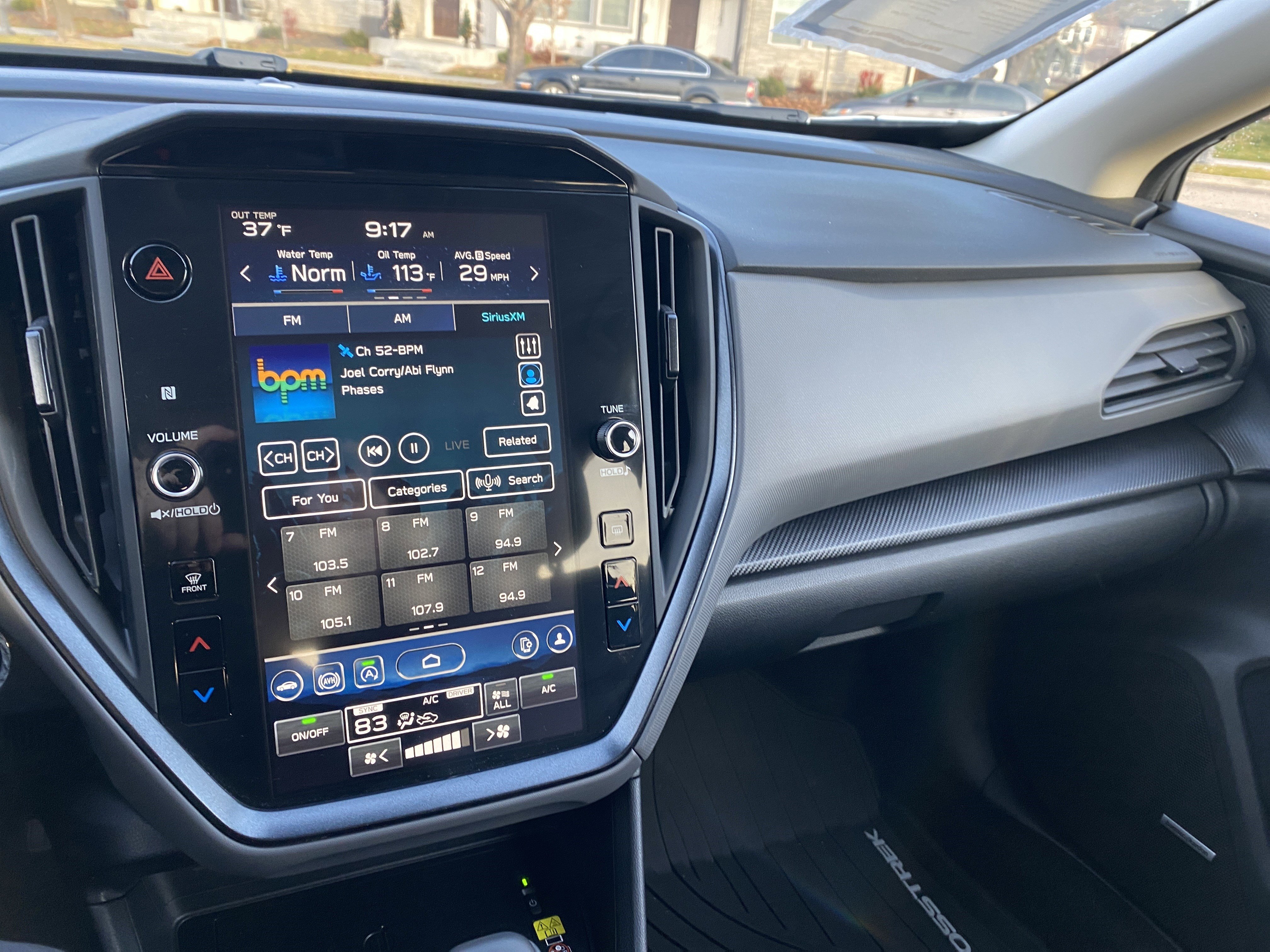 Used 2025 Subaru Crosstrek 2.5i Limited w/ Crosstrek Mirror Package image 13