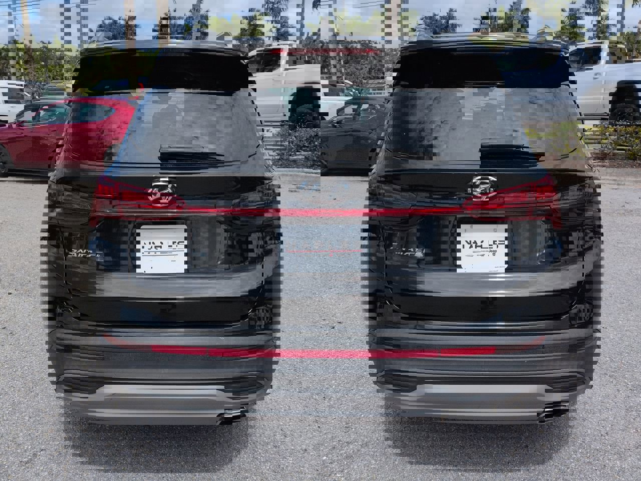 Used 2023 Hyundai Santa Fe SEL image 6