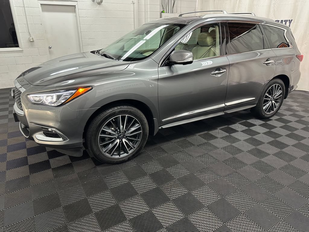 Used 2018 INFINITI QX60 Luxe w/ Deluxe Technology Package AWD/4WD image 5