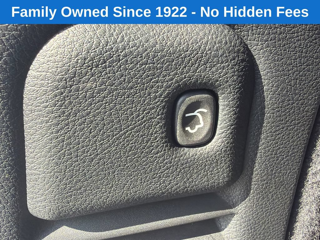 Used 2025 Dodge Durango GT AWD/4WD image 19