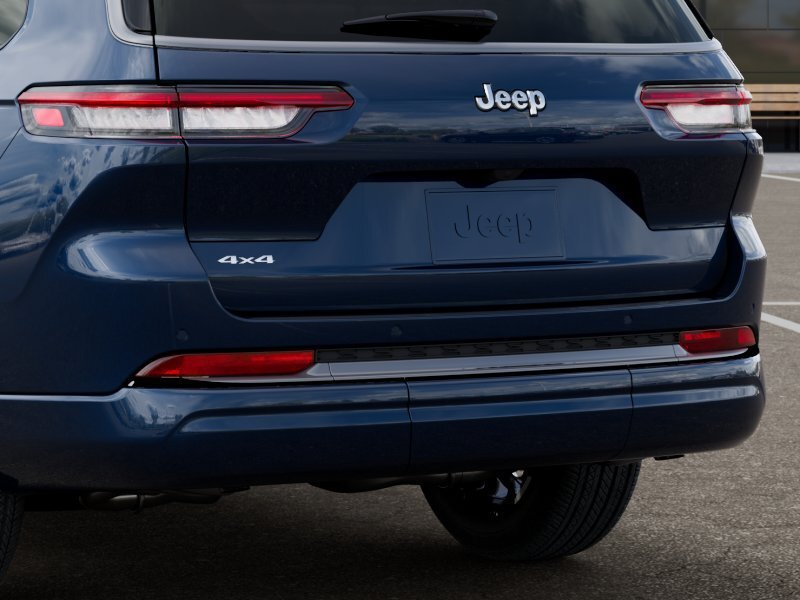 New 2026 Jeep Grand Cherokee L Limited AWD/4WD image 14