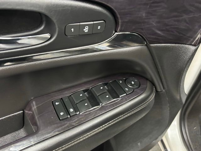 Used 2015 Buick Enclave Leather image 13