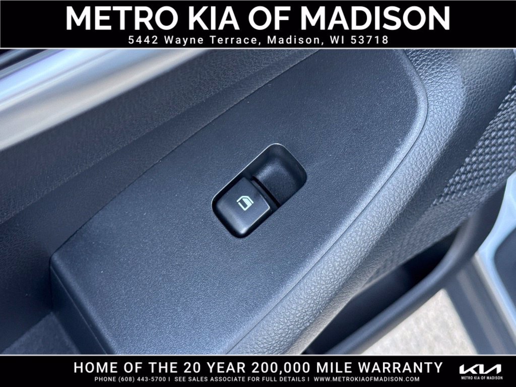 Used 2025 Kia Seltos EX w/ EX Sunroof Package AWD/4WD image 30