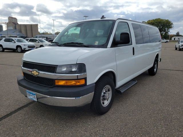Used 2020 Chevrolet Express 3500 LT w/ LT Preferred Equipment Group image 3